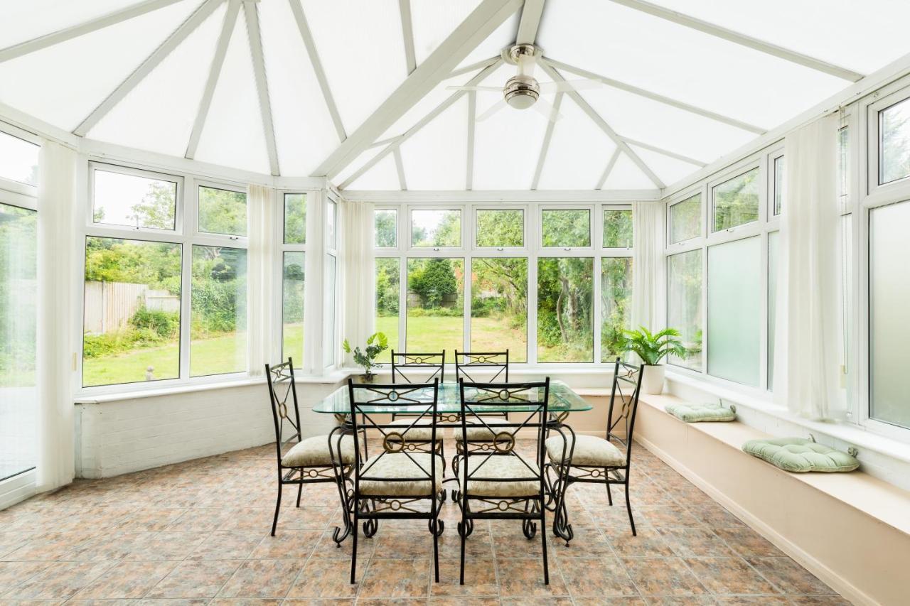 Beautiful 6 Bedroom House For 17 Guests Next To Edgbaston Stadium เบอร์มิงแฮม ภายนอก รูปภาพ